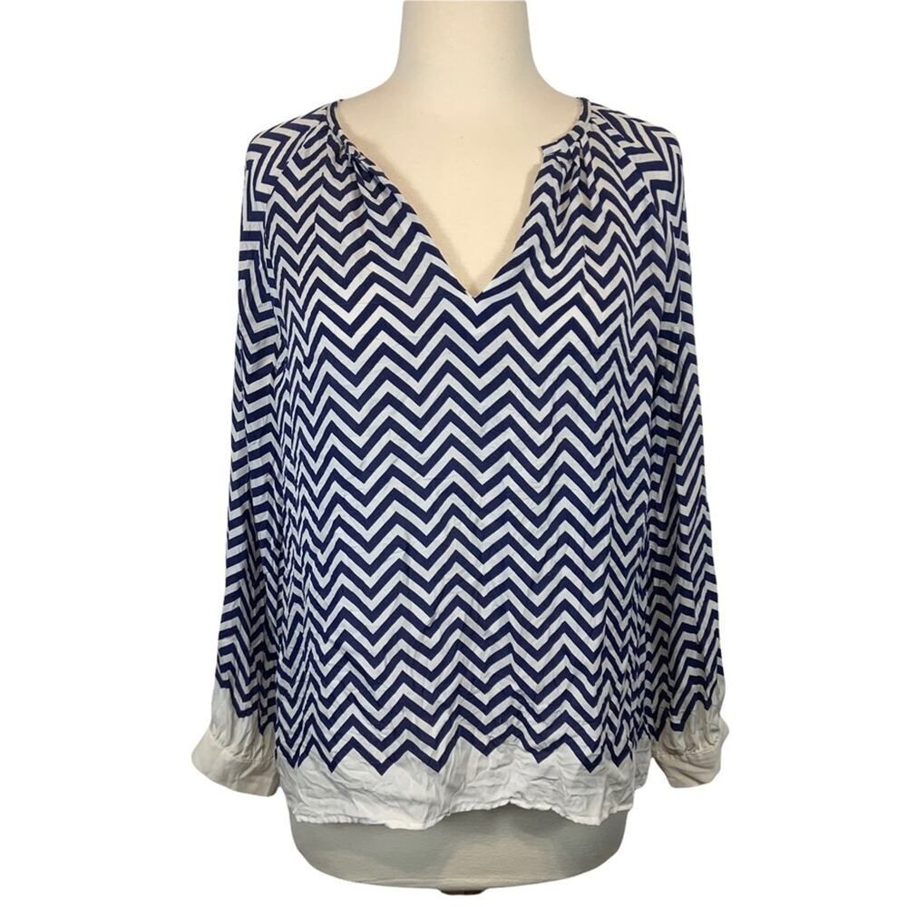 Joie Agnella 100% Silk Navy Blue + White Chevron Printed Blouse Size Medium
